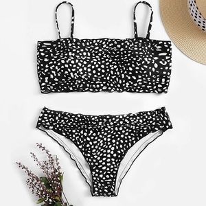 NWOT polka dot bikini